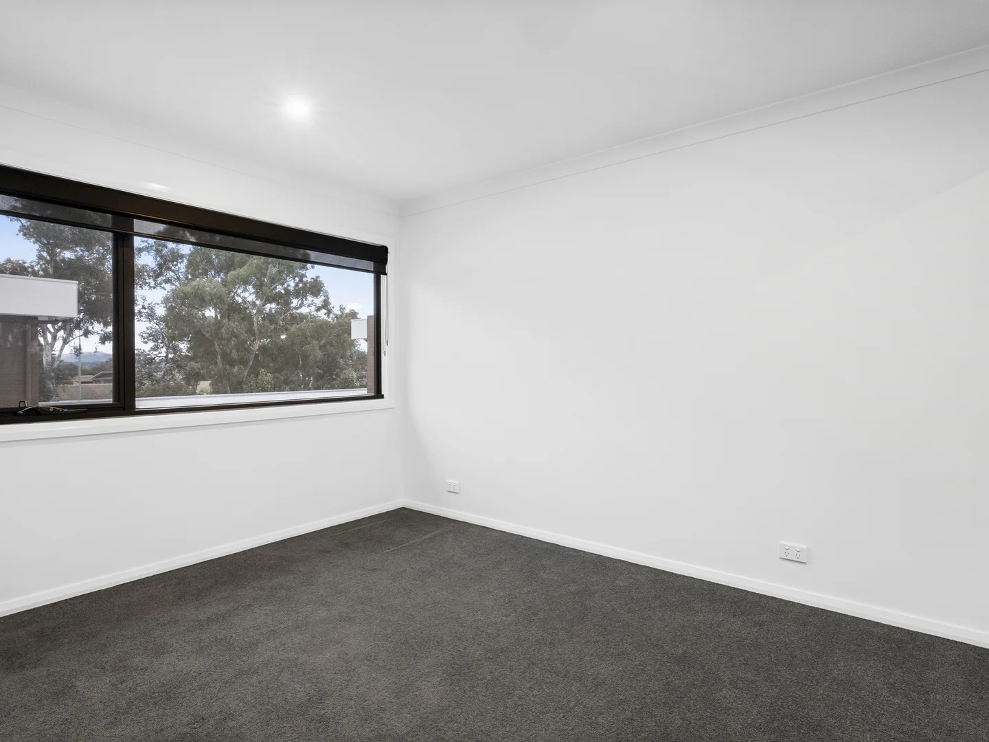 Additional image 7 of 4/2 Shumack Street, Weetangera ACT 2614