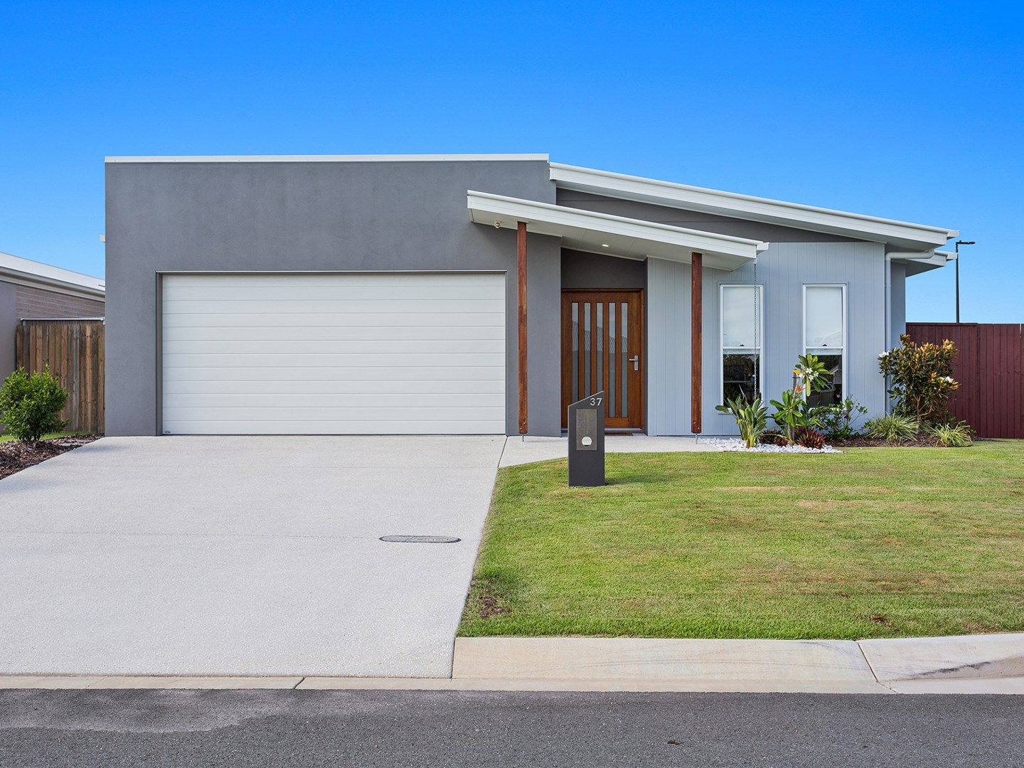 37 Locke Crescent, Bells Creek QLD 4551, Image 0