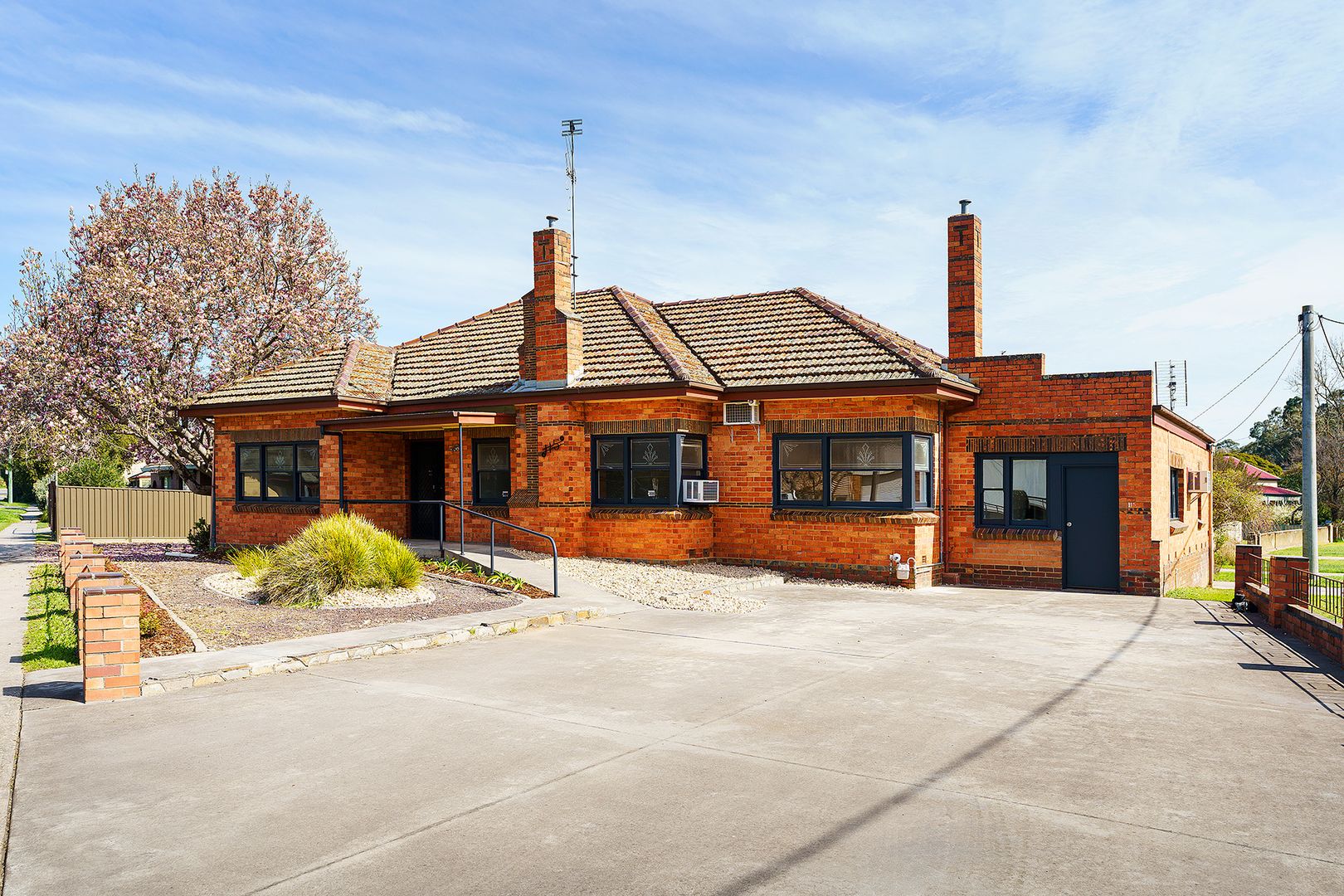 115 Barker Street, Castlemaine VIC 3450 Domain