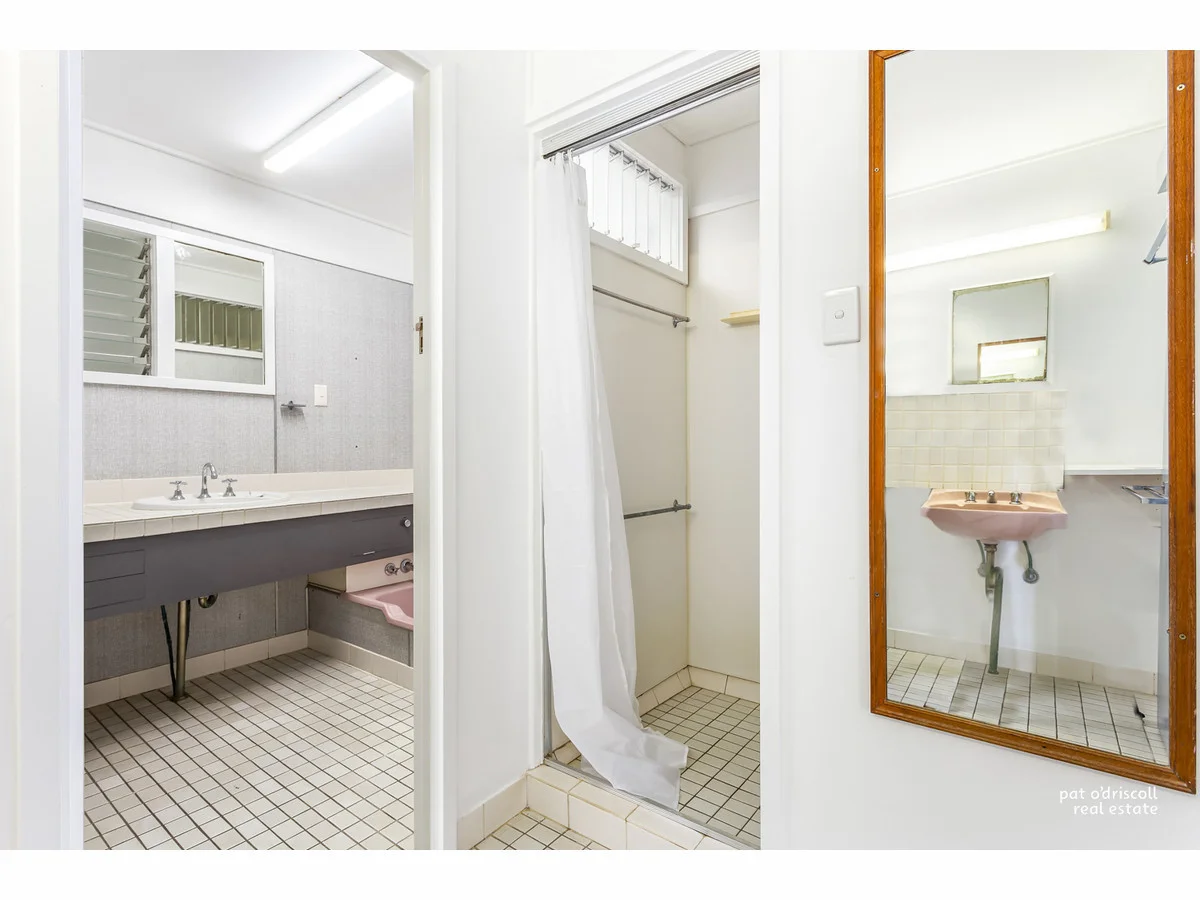 Additional image 6 of 33 Queen Street, The Range QLD 4700