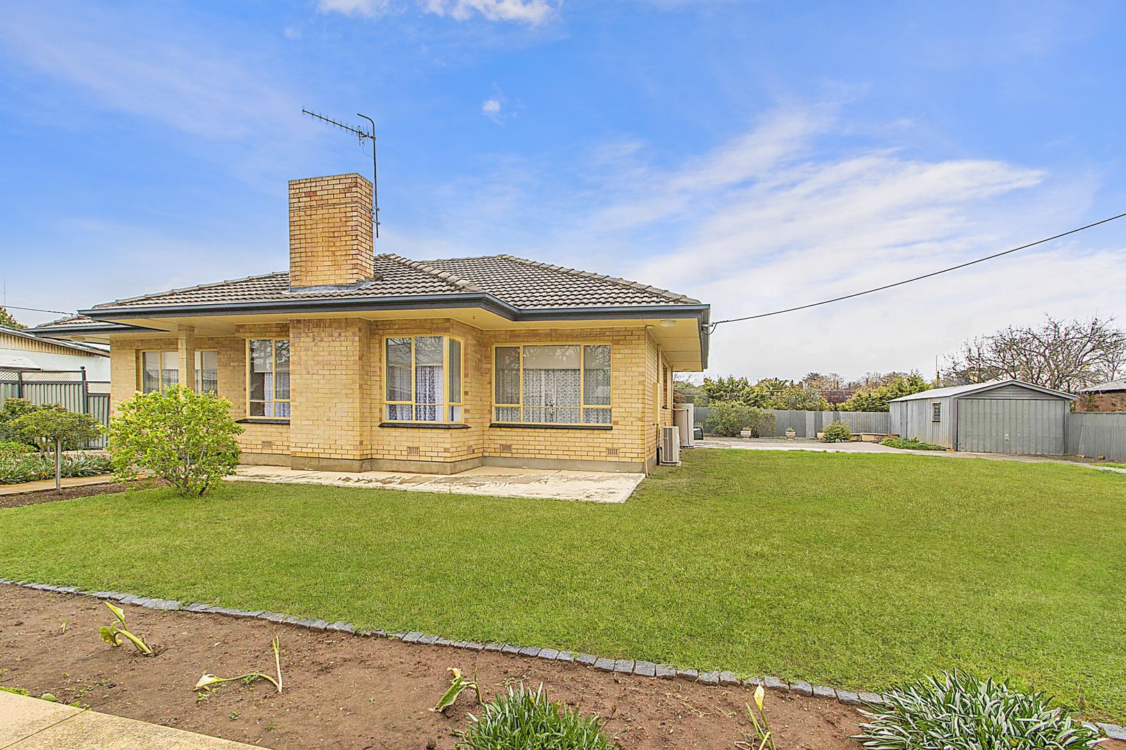 2 Young Street, Burra SA 5417, Image 2