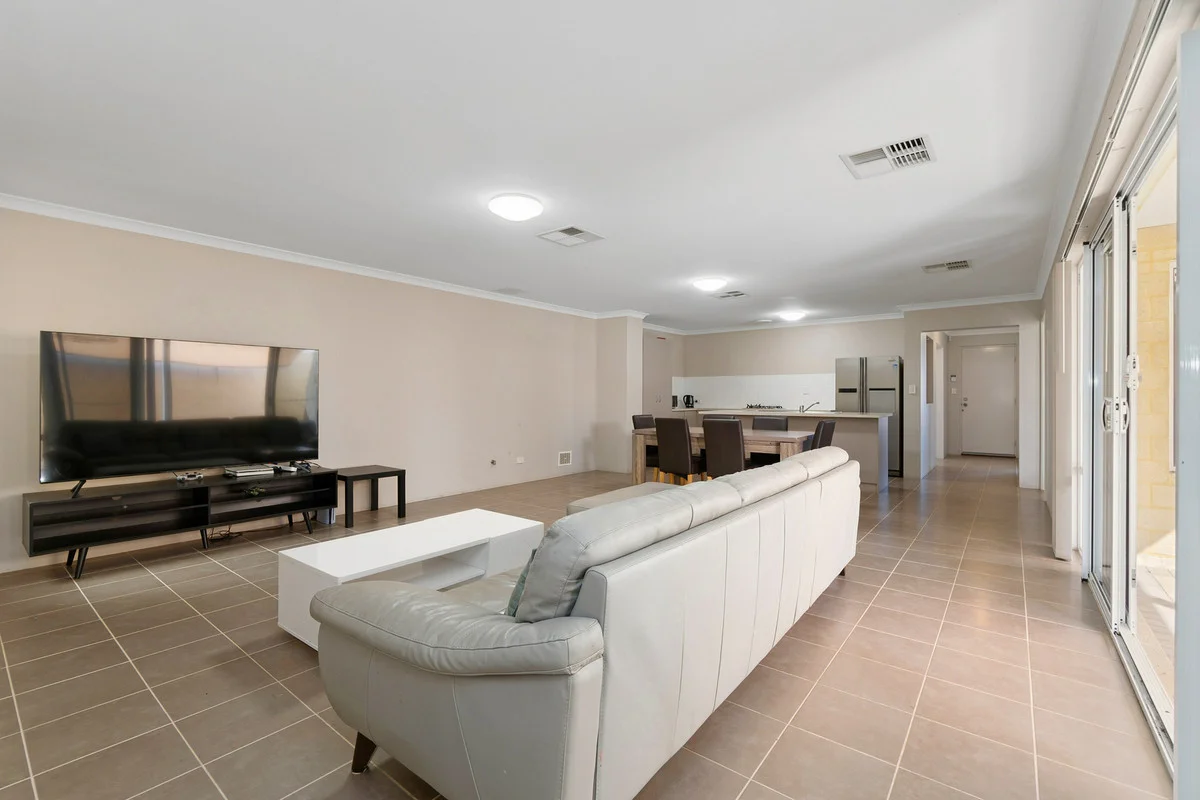 Additional image 7 of 51 Melbourne Loop, Clarkson WA 6030