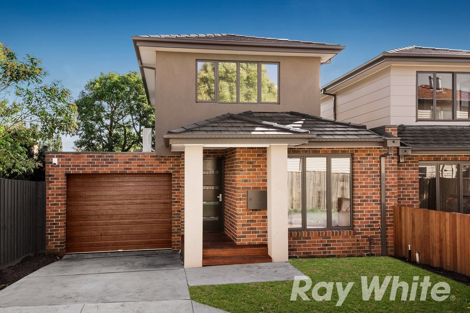 5 Royal Lane, Surrey Hills VIC 3127, Image 0