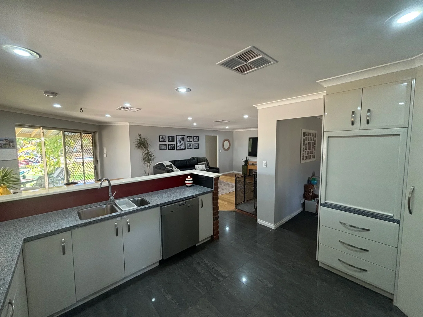 Additional image 3 of 8 Goongarri Way, Hannans WA 6430