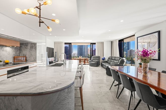 702/33 Surf Parade Broadbeach 4218 - Image 3