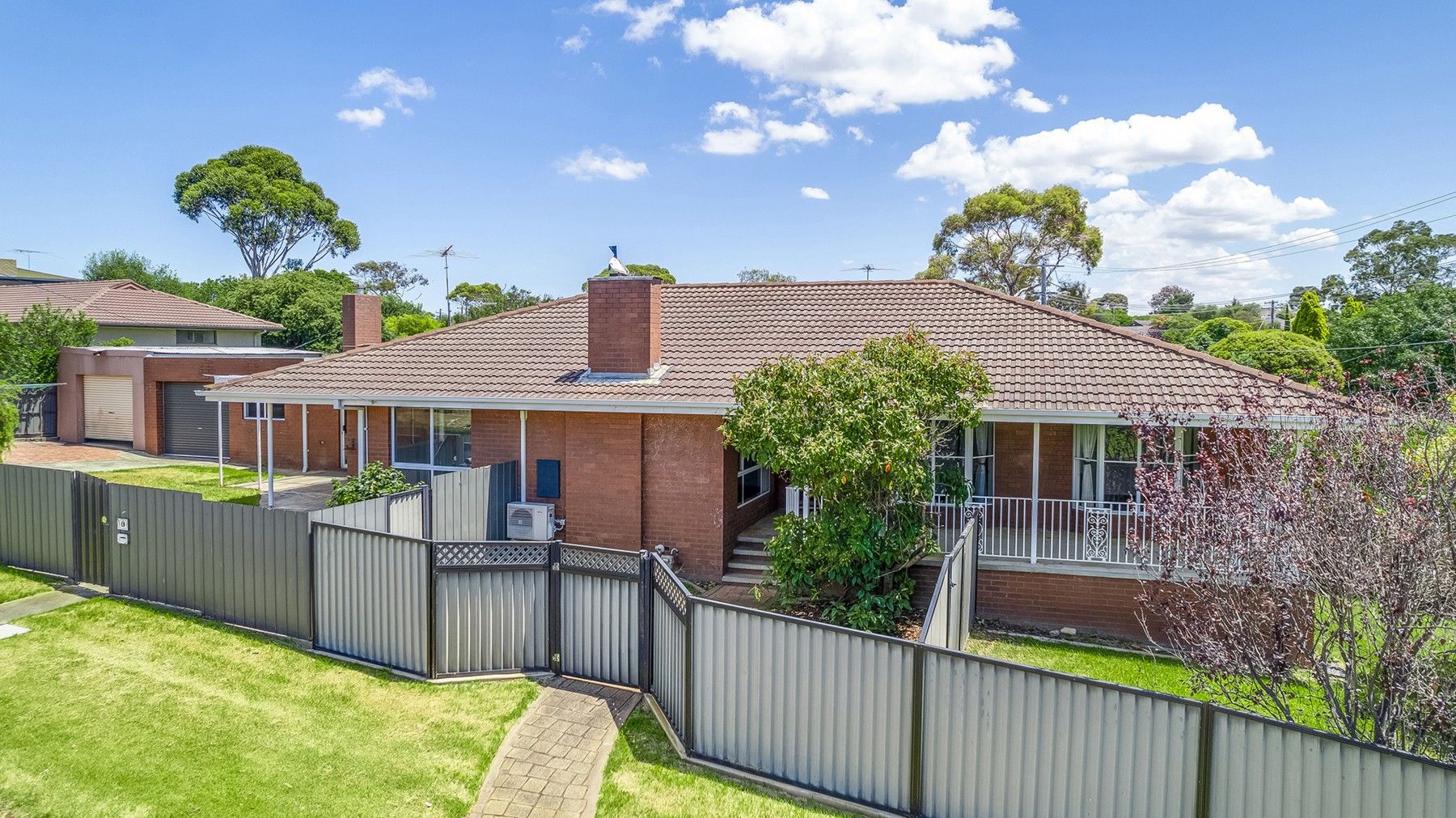 4 bedrooms House in 19 Walpole Avenue BELMONT VIC, 3216