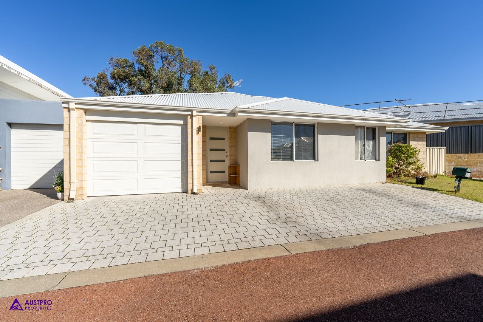 60 Leisure Way, Halls Head WA 6210, Image 0