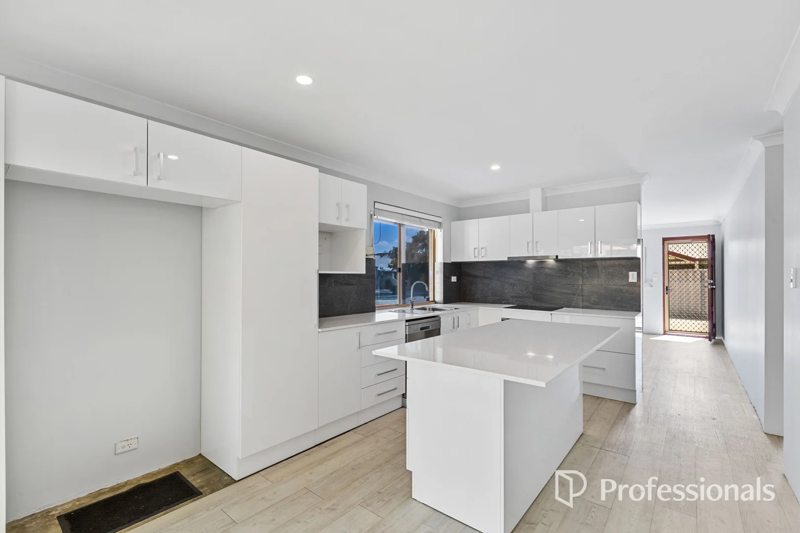 Additional image 9 of 1/22 Mathoura Street, Midland WA 6056