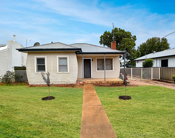 13 Bailey Street, Dubbo NSW 2830