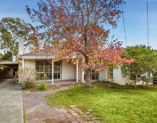 17 Arapilles Drive, Templestowe Lower VIC 3107