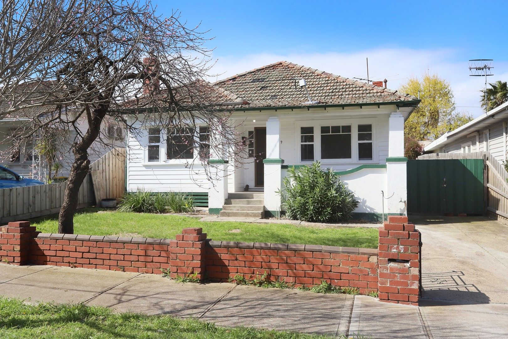 3 bedrooms House in 69 Eirene Street YARRAVILLE VIC, 3013