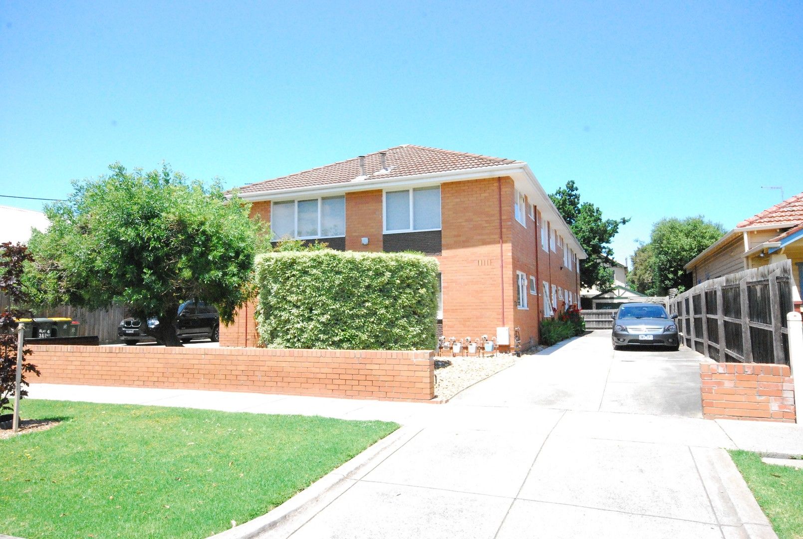 2 bedrooms Apartment / Unit / Flat in 5/24 Lees Street MCKINNON VIC, 3204