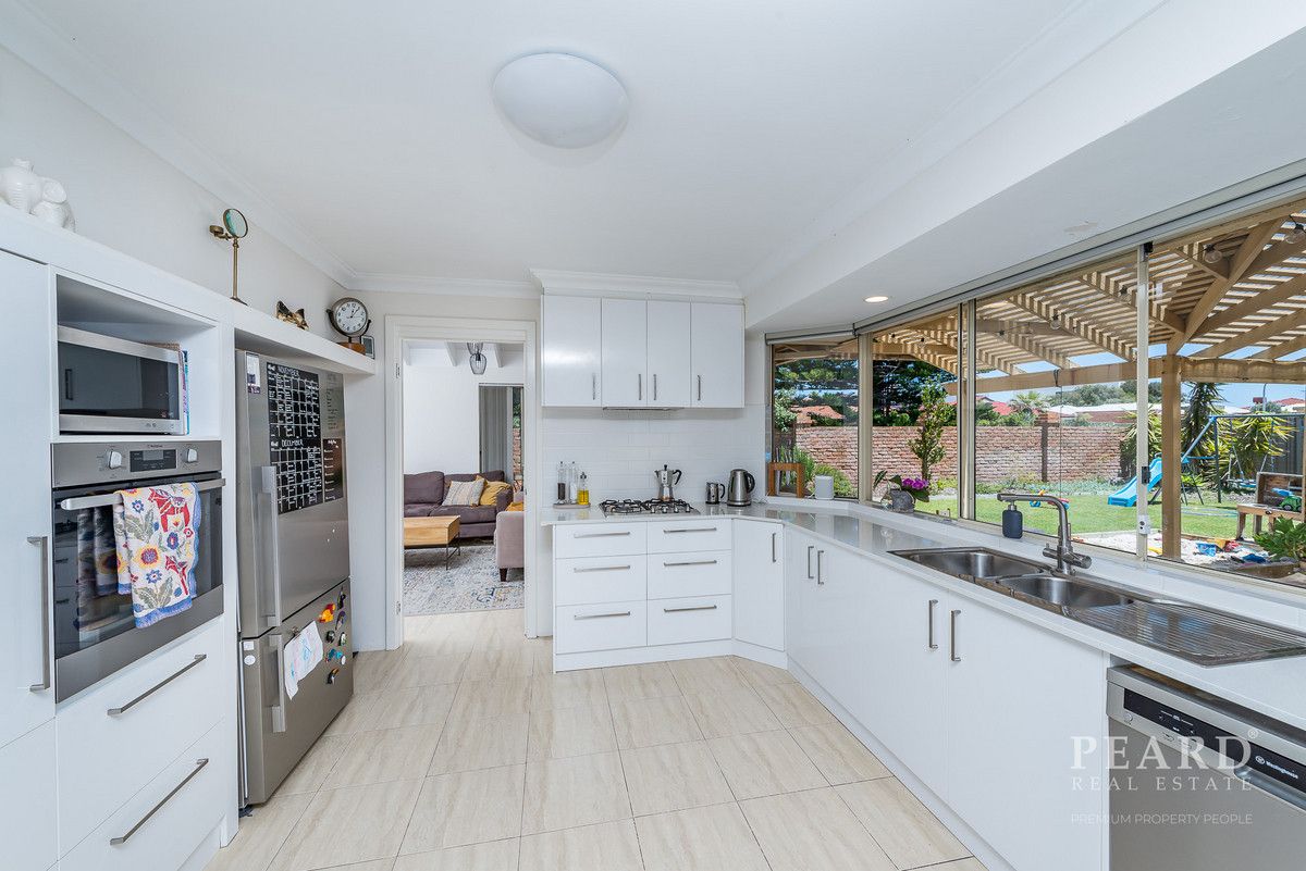 1 Seaside Gardens, Mullaloo WA 6027, Image 2