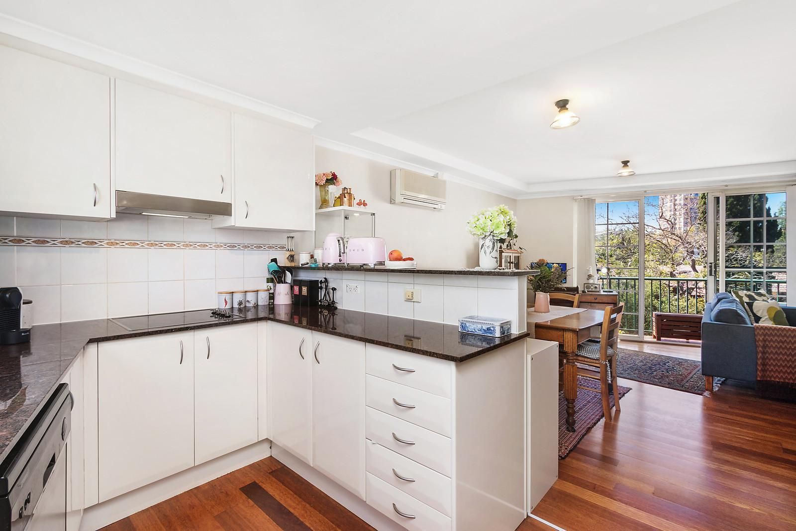 11/1 McDougall Street, Kirribilli NSW 2061, Image 2