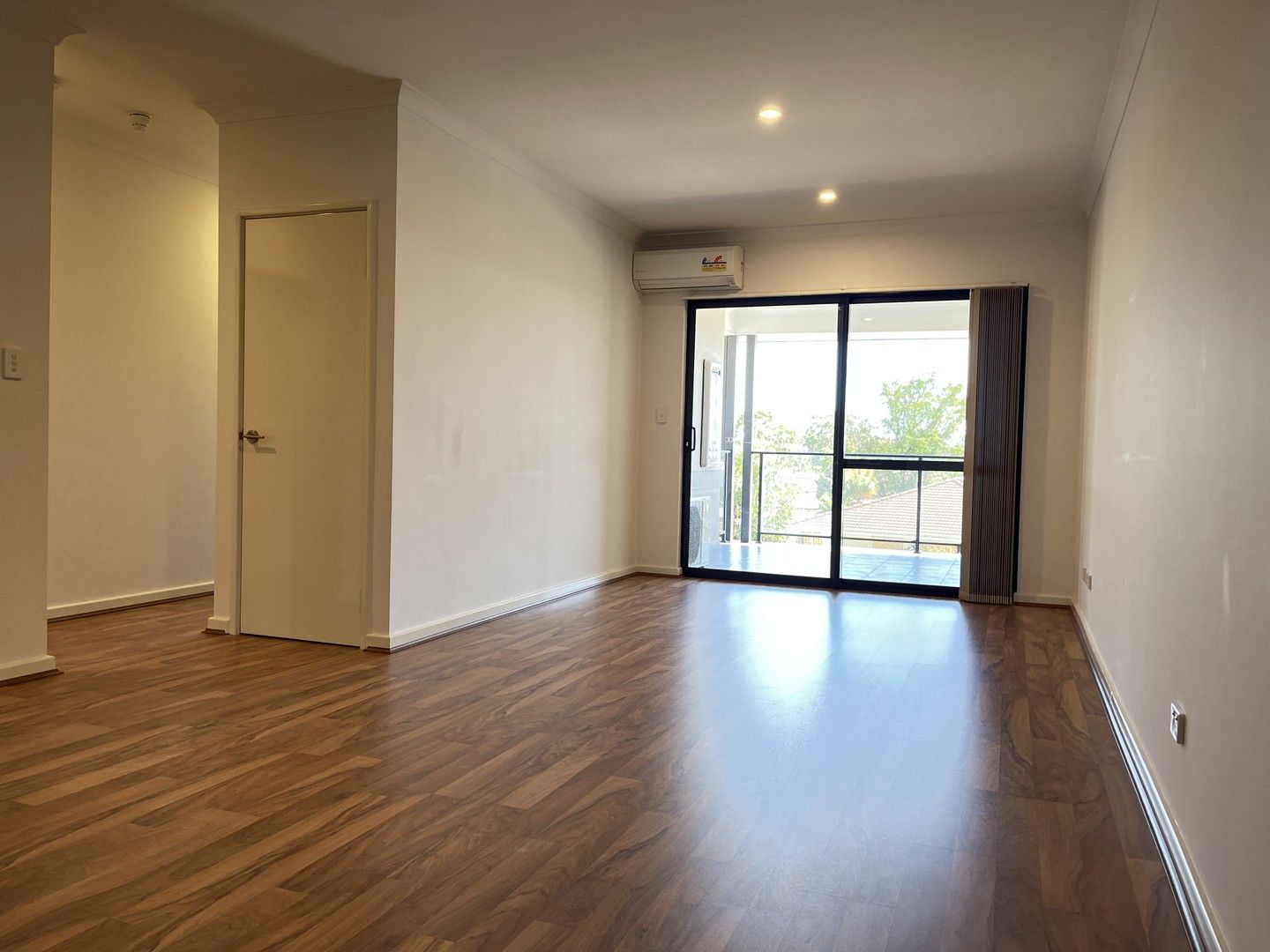 2 bedrooms Apartment / Unit / Flat in 18/130 President Street KEWDALE WA, 6105