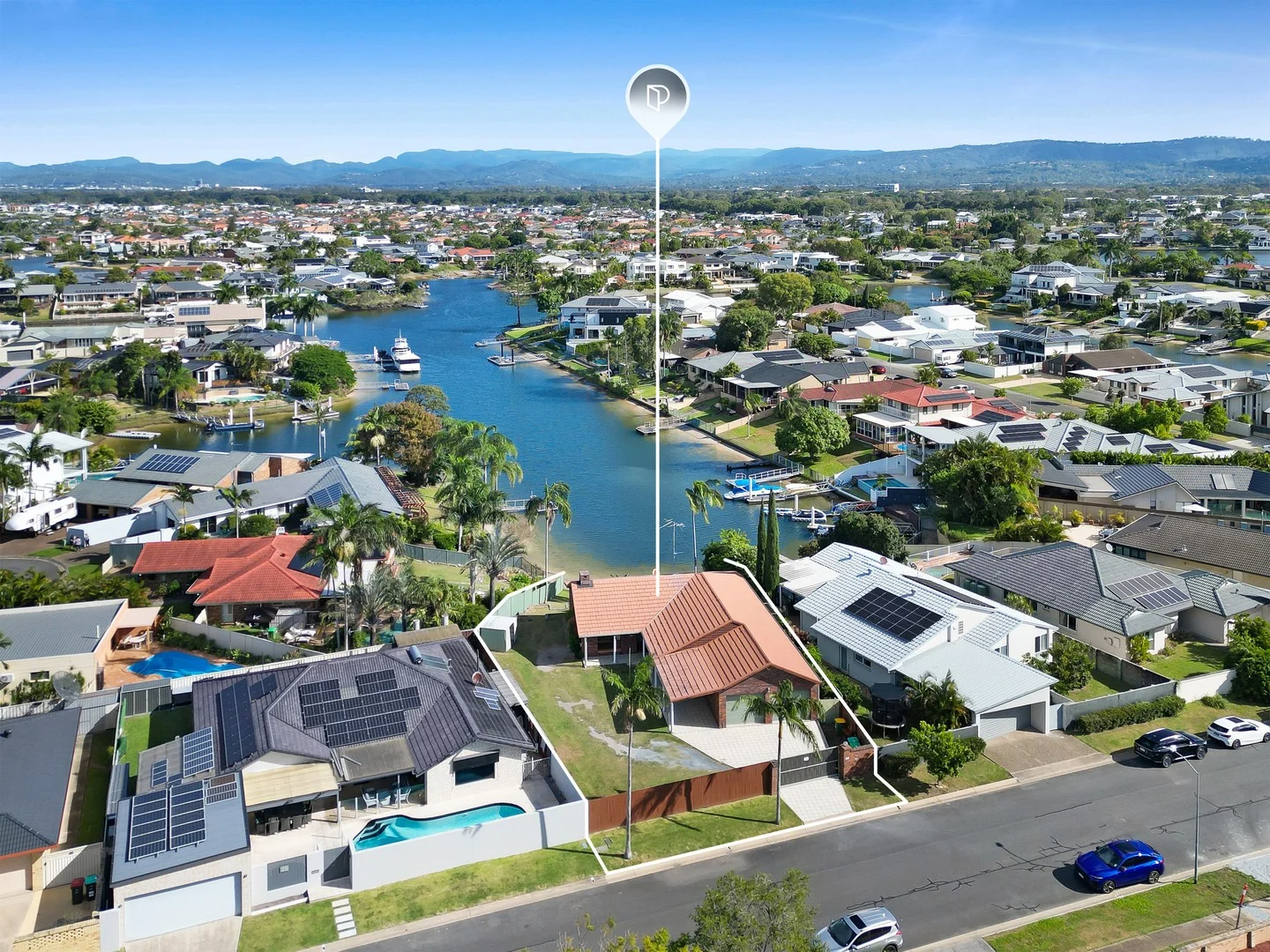 30 Dunkeith Avenue, Benowa Waters QLD 4217