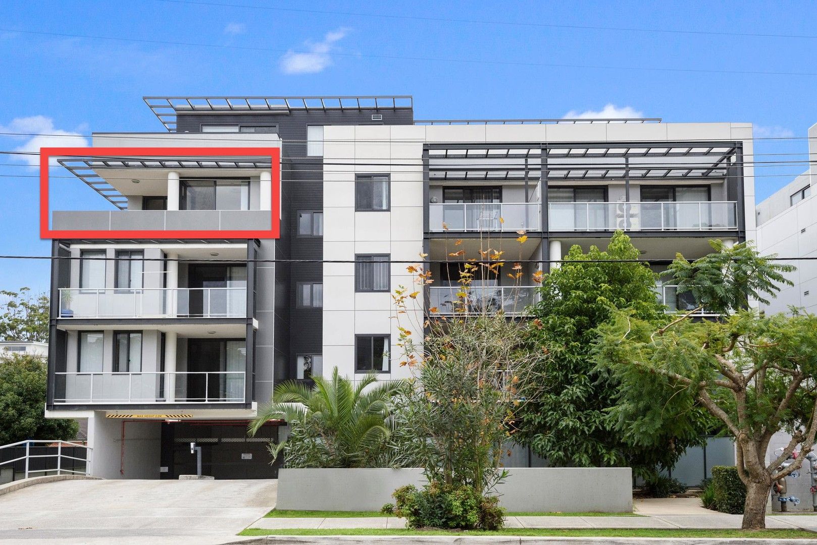1 bedrooms Apartment / Unit / Flat in 86/35-39 Balmoral Street WAITARA NSW, 2077
