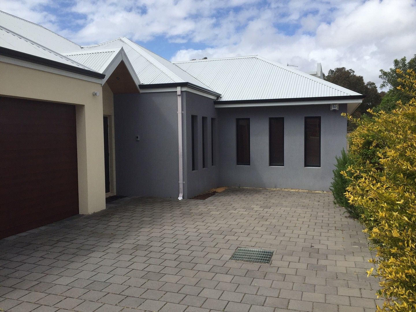 3 bedrooms Villa in 26B Fairway West YOKINE WA, 6060