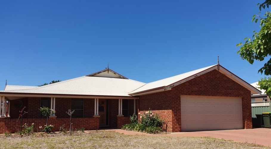 19A Carnoustie Drive, Dubbo NSW 2830 House For Rent 590 Domain