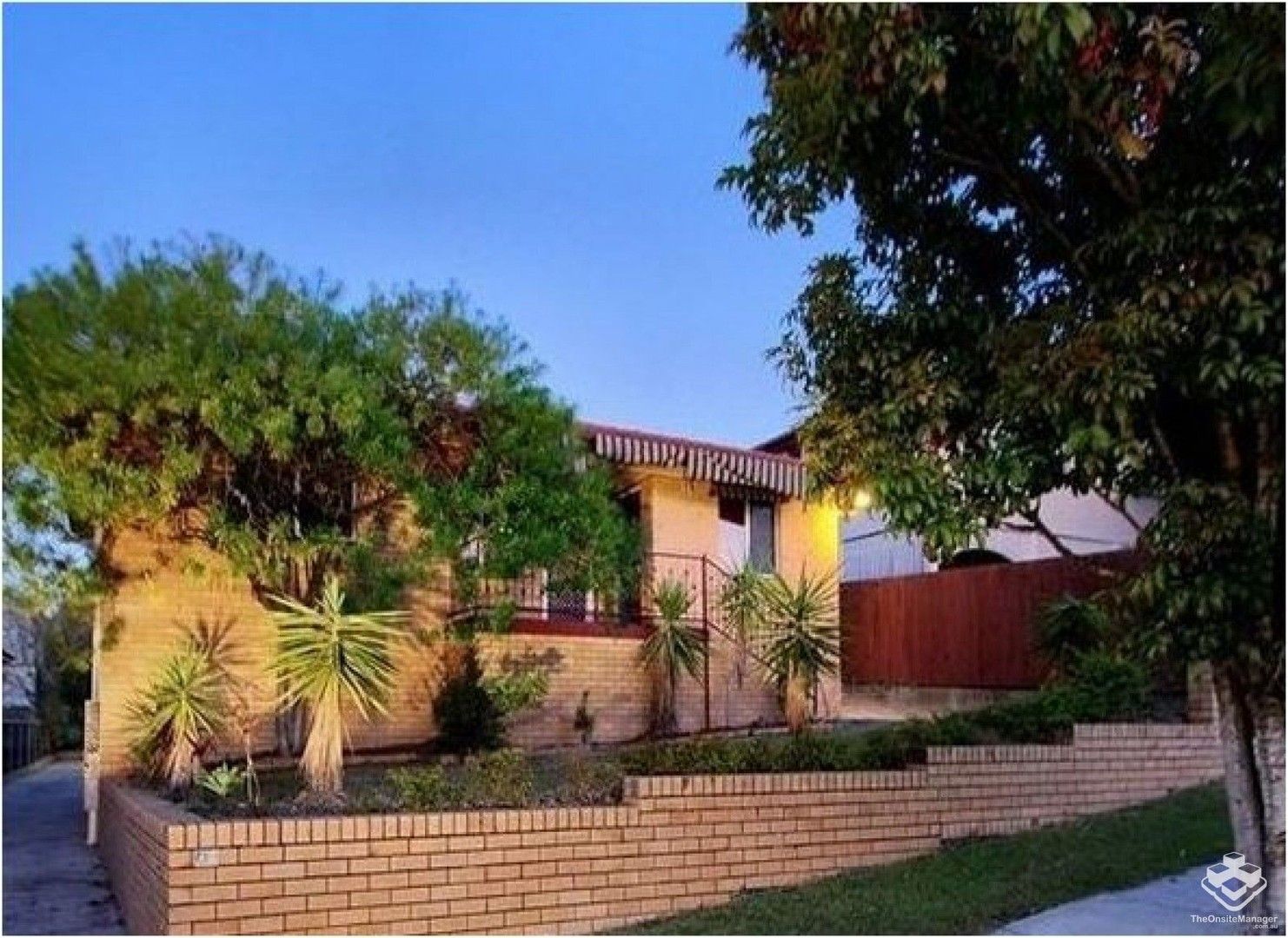 2 bedrooms Apartment / Unit / Flat in 4/5 Deighton Road DUTTON PARK QLD, 4102