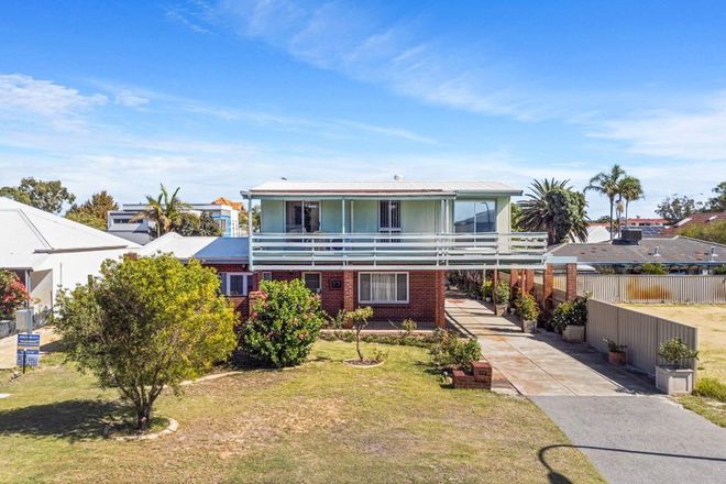 Picture of 1 Coverley Street, ALFRED COVE WA 6154