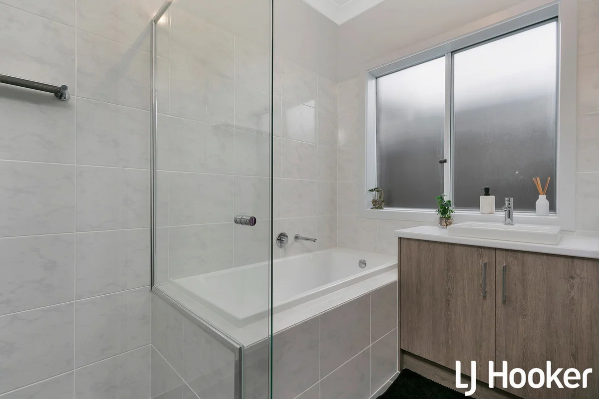 Additional image 6 of 7B Coolibah Avenue, Craigmore SA 5114