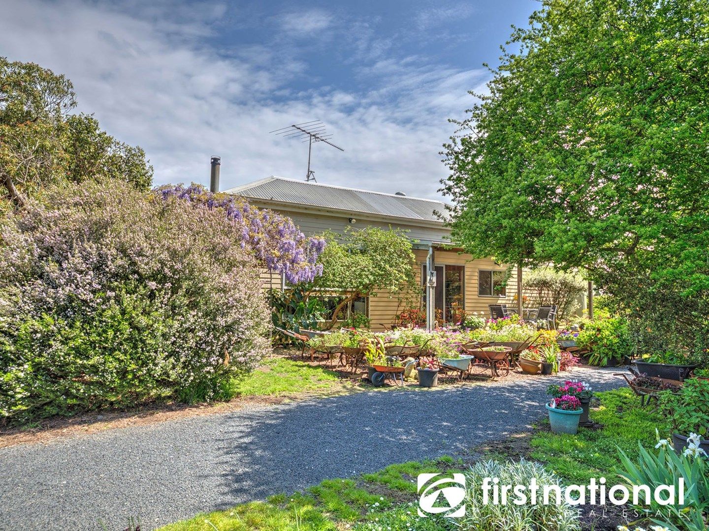 455 Bunyip River Road, Cora Lynn VIC 3814, Image 0