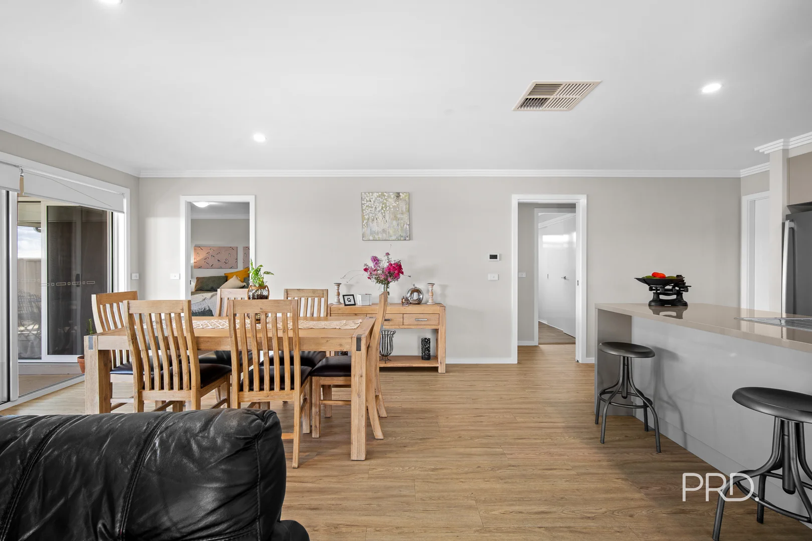 Additional image 3 of Lloyd NSW 2650