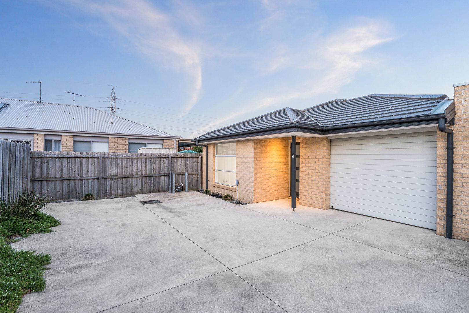 2/153 Barwarre Road, Marshall VIC 3216, Image 1