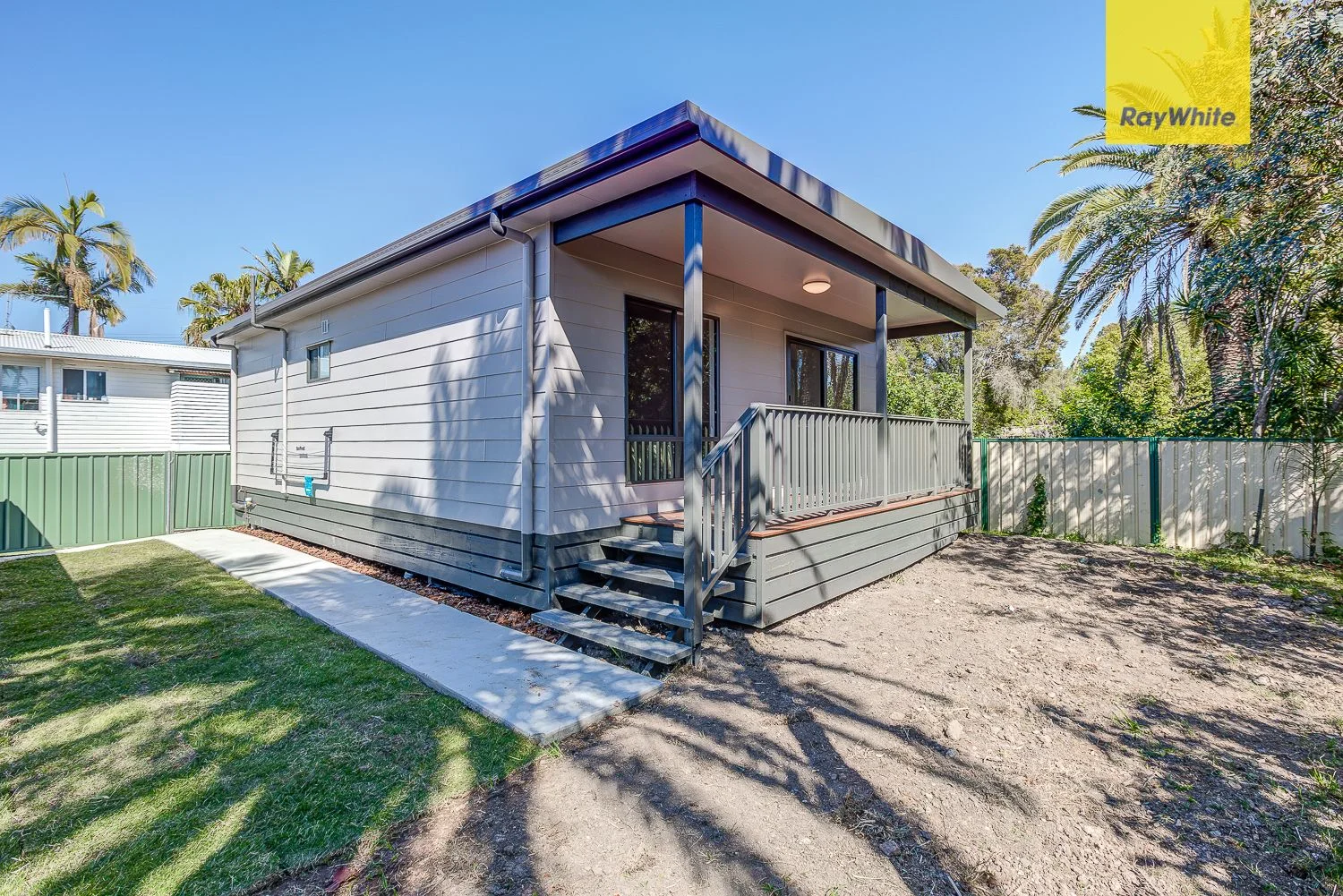 Primary image of 162a Mayes Avenue, Kingston QLD 4114