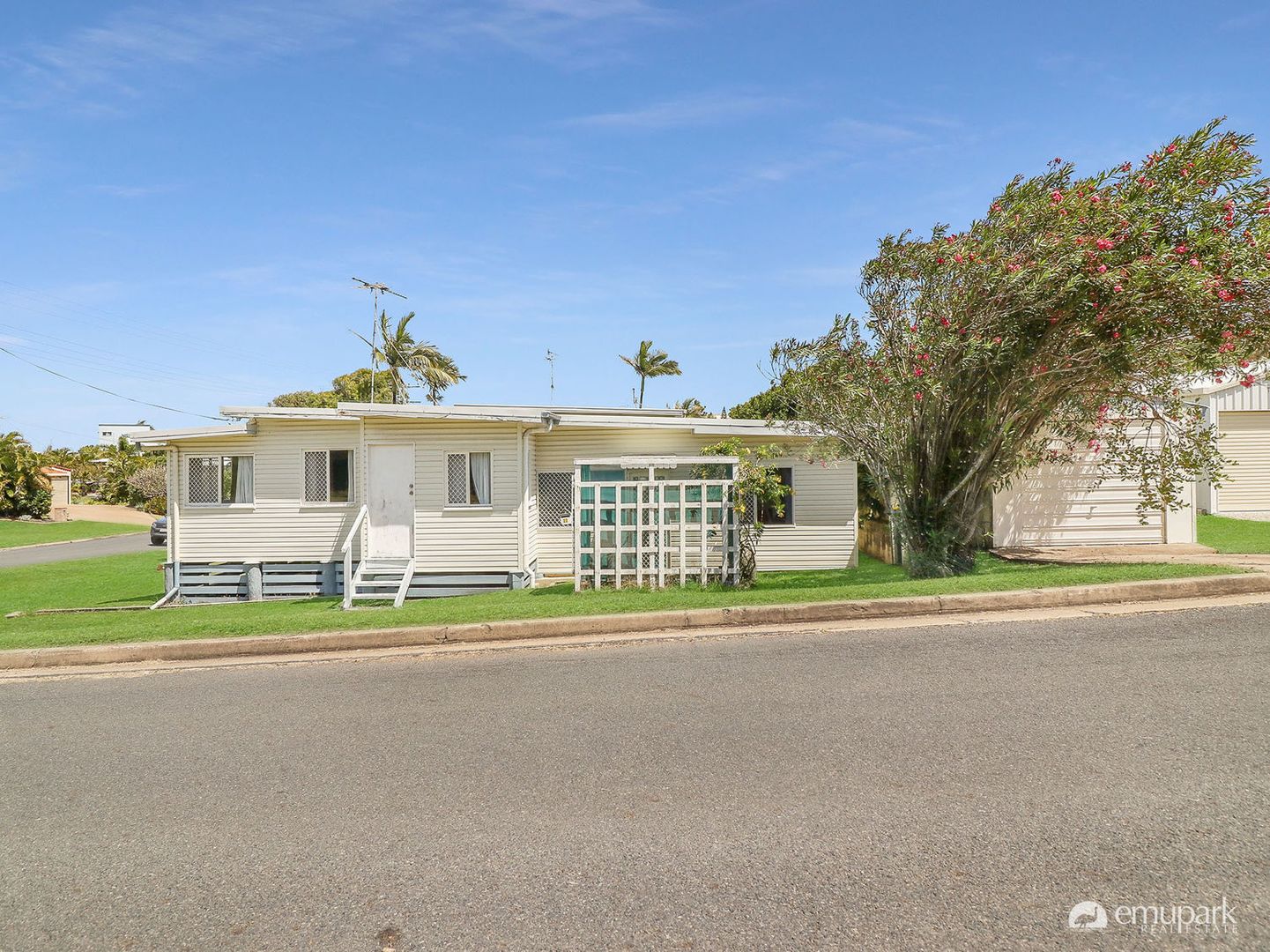 22 Ferguson Street, Emu Park QLD 4710, Image 1