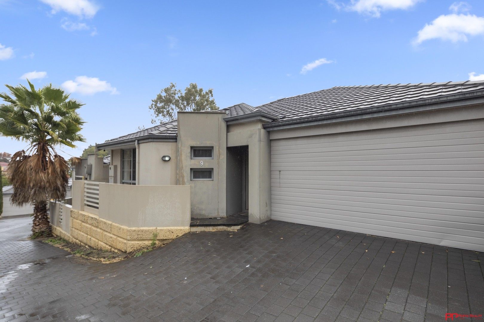 3 bedrooms Townhouse in 9/9-11 Kathleen Avenue MAYLANDS WA, 6051