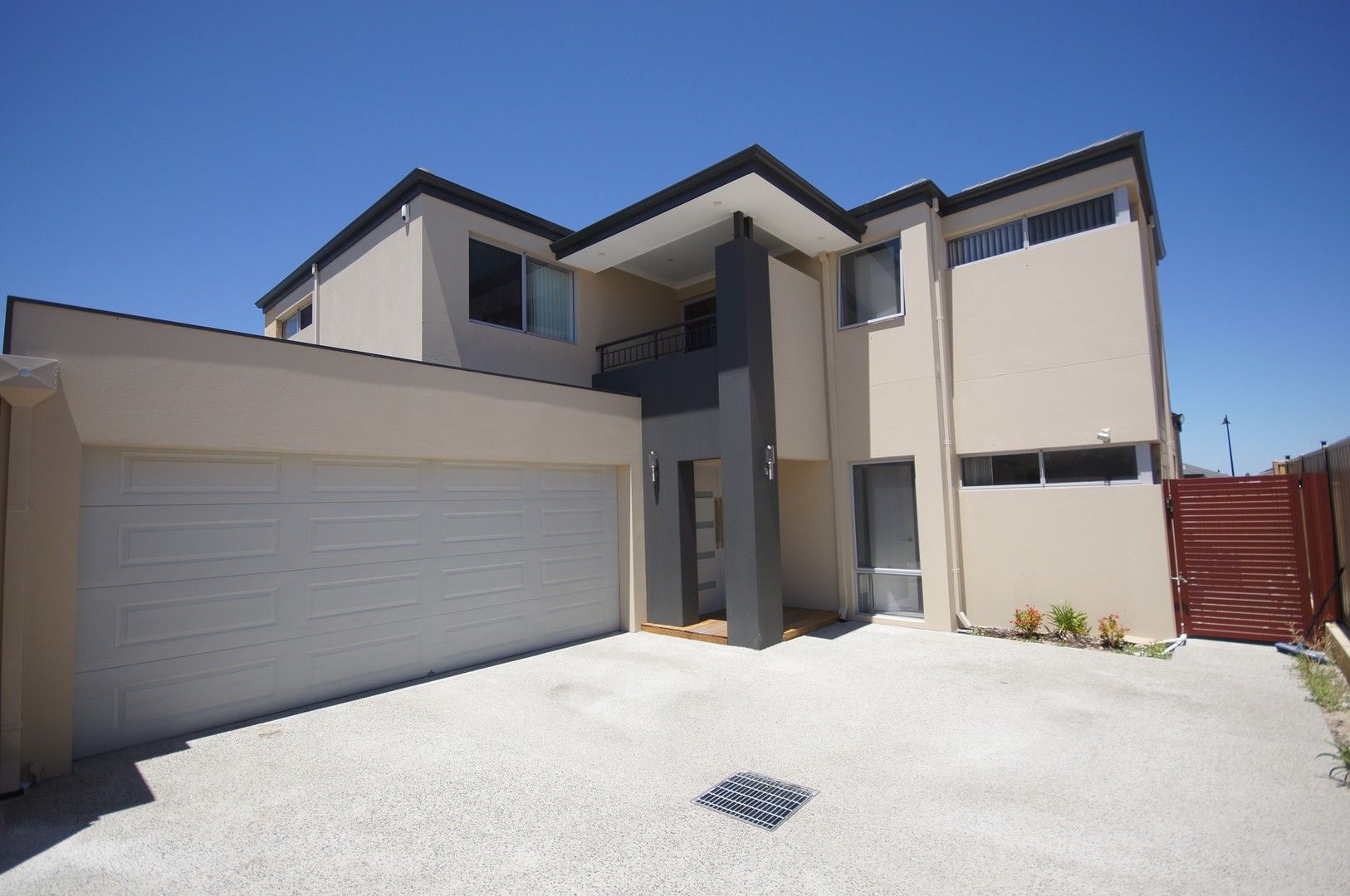 4 bedrooms House in 168B Gaebler Road AUBIN GROVE WA, 6164