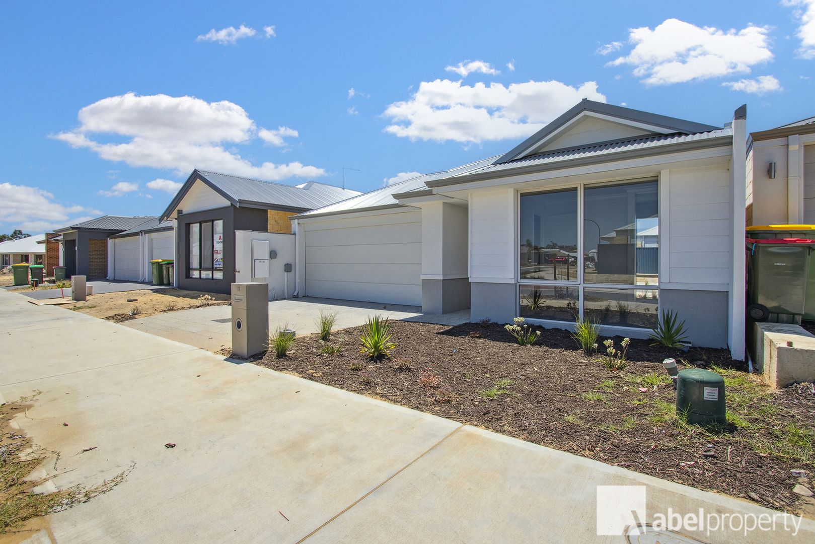 11 Willandra Rd, Baldivis WA 6171 - House For Rent | Domain