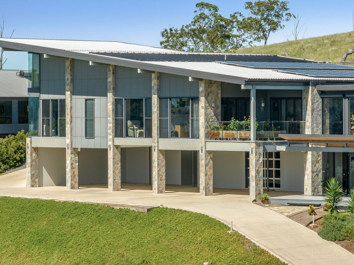 16 Manikato Drive, Hodgson Vale QLD 4352, Image 1