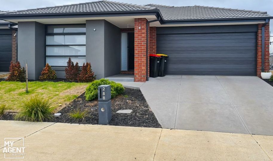4 bedrooms House in 288 Mandalay Cct BEVERIDGE VIC, 3753