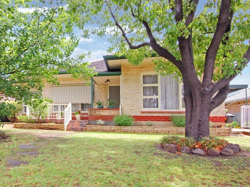 9 Panorama Crescent, Reynella SA 5161, Image 0