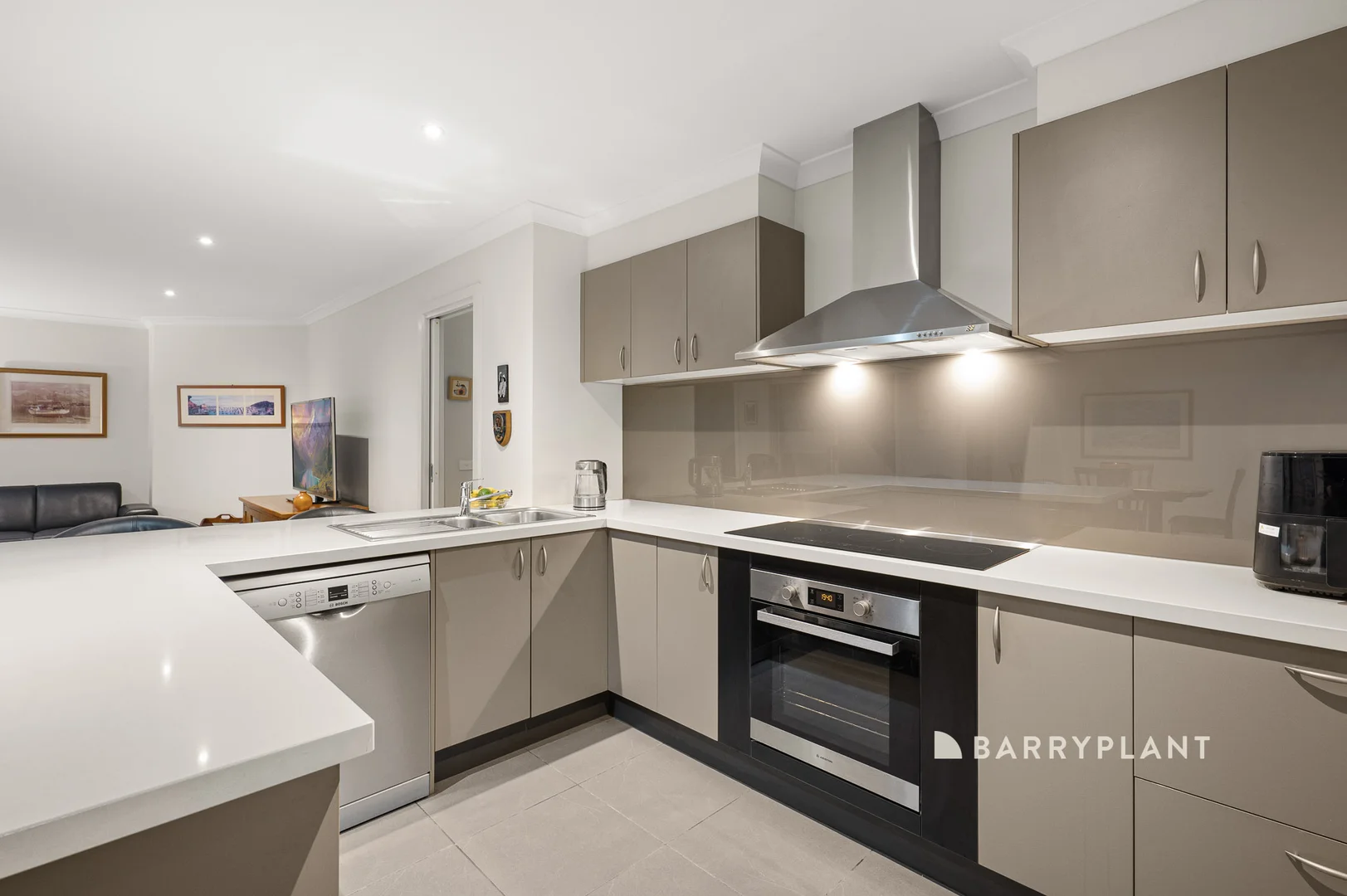 Additional image 3 of 7 Archer Court, Drouin VIC 3818