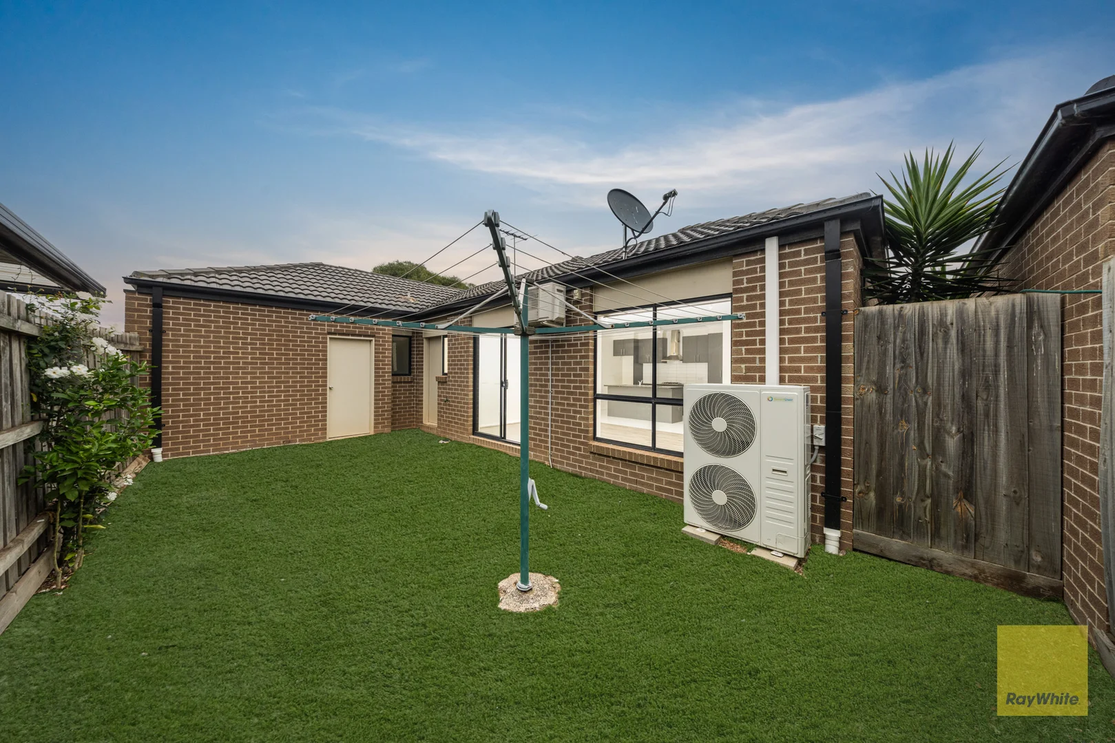 Additional image 11 of 1/64 Toritta Way, Truganina VIC 3029