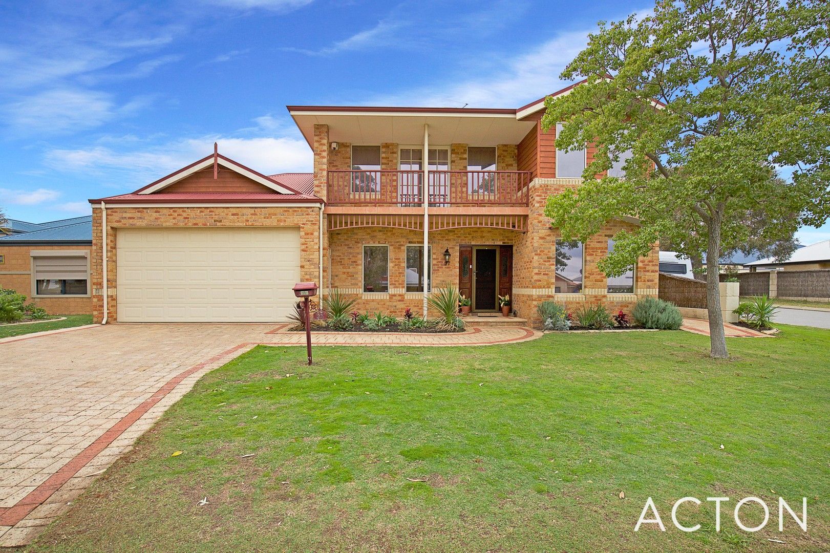 37 Mariners Cove Drive, Dudley Park WA 6210, Image 0