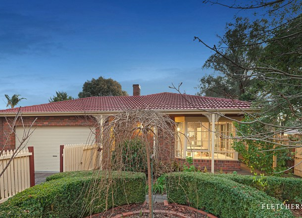 16 Mountain Heath Walk, Croydon South VIC 3136