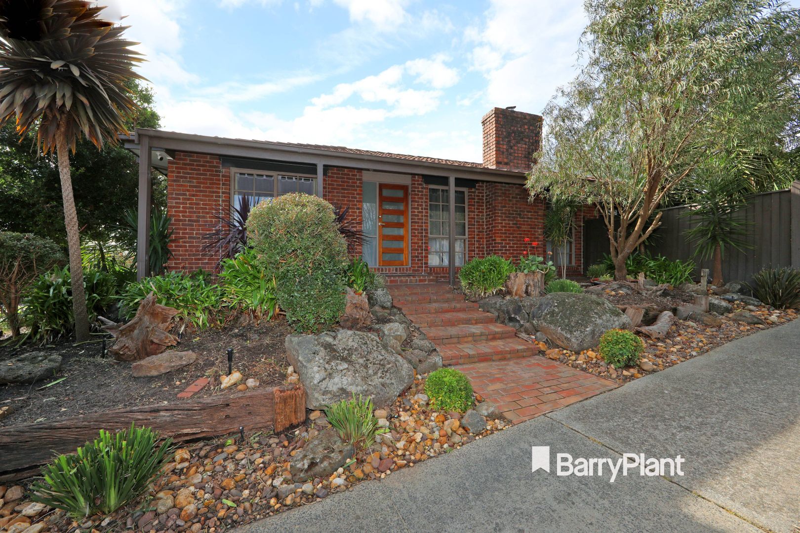 60 Bellfield Drive, Lysterfield Property History & Address Research