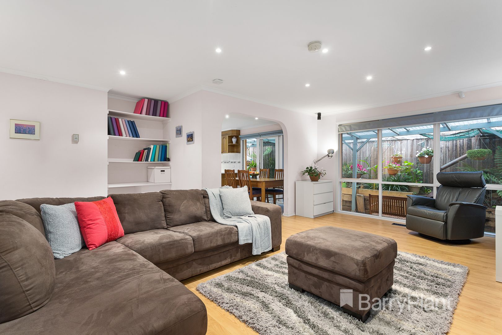 2/25 Marcus Road, Templestowe Lower VIC 3107, Image 1