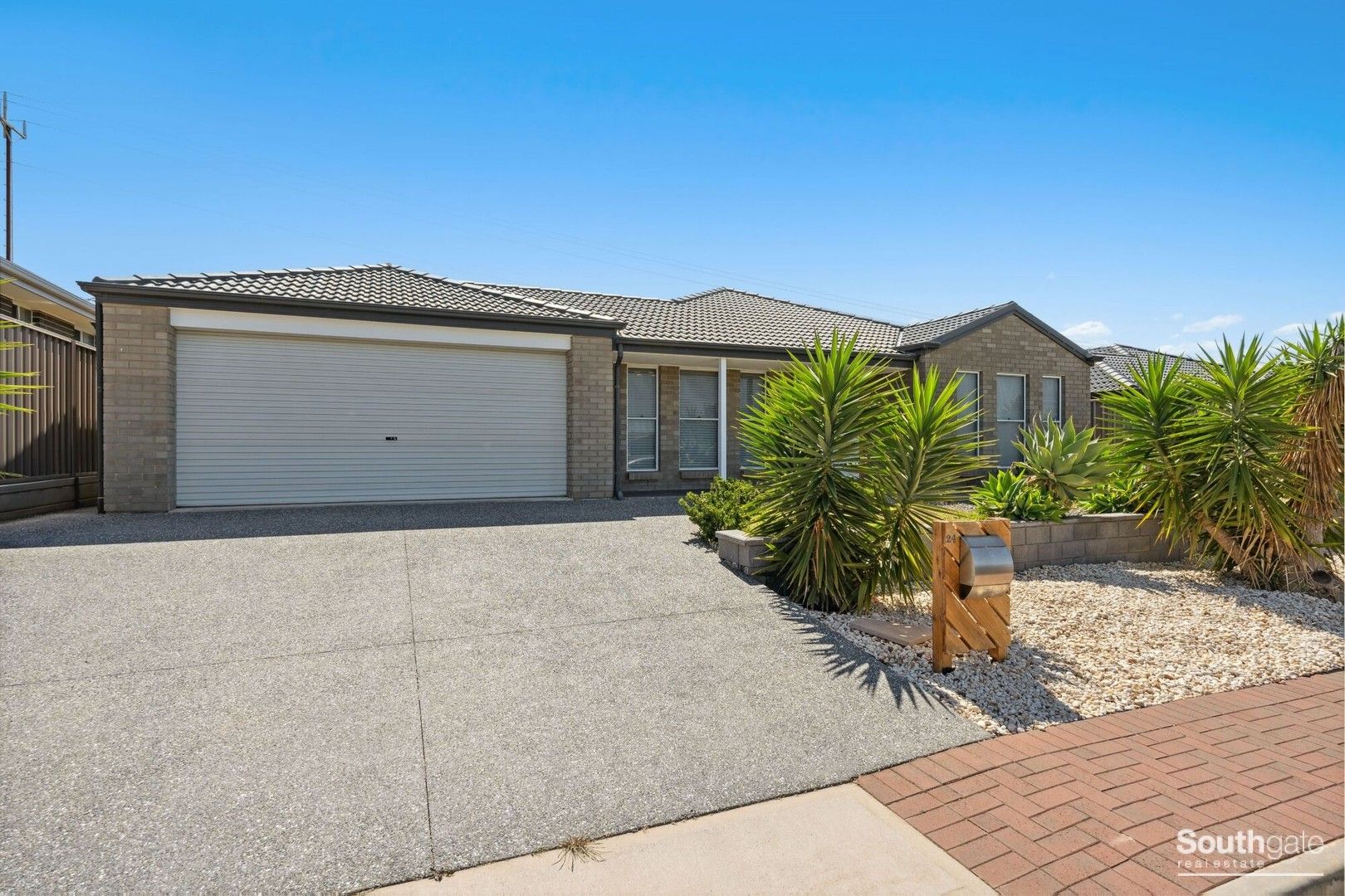 5 bedrooms House in 24 Freycinet Court SEAFORD RISE SA, 5169