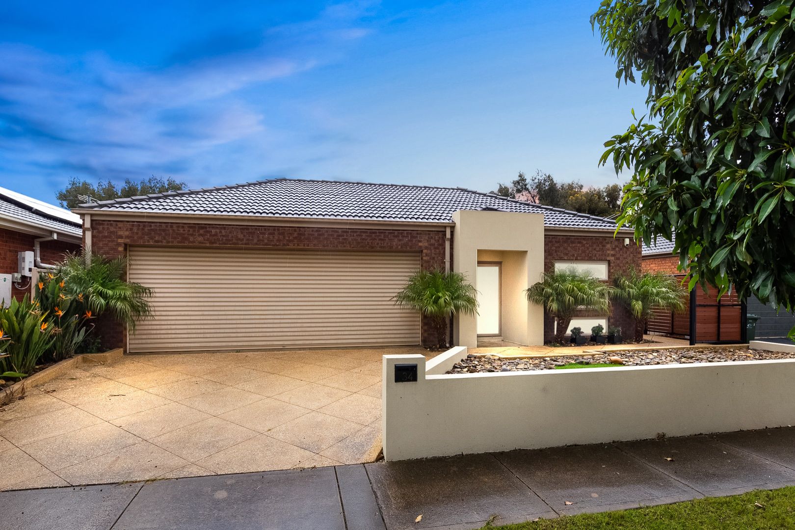 34 Dunbarrim Avenue, Cairnlea VIC 3023, Image 1