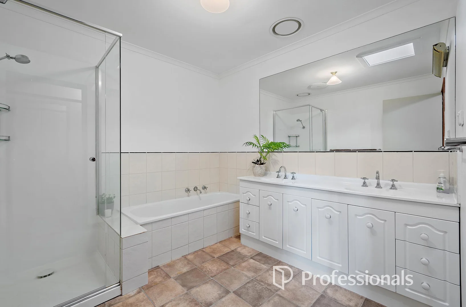 Additional image 14 of 1152 Mount Dandenong Tourist Road, Kalorama VIC 3766