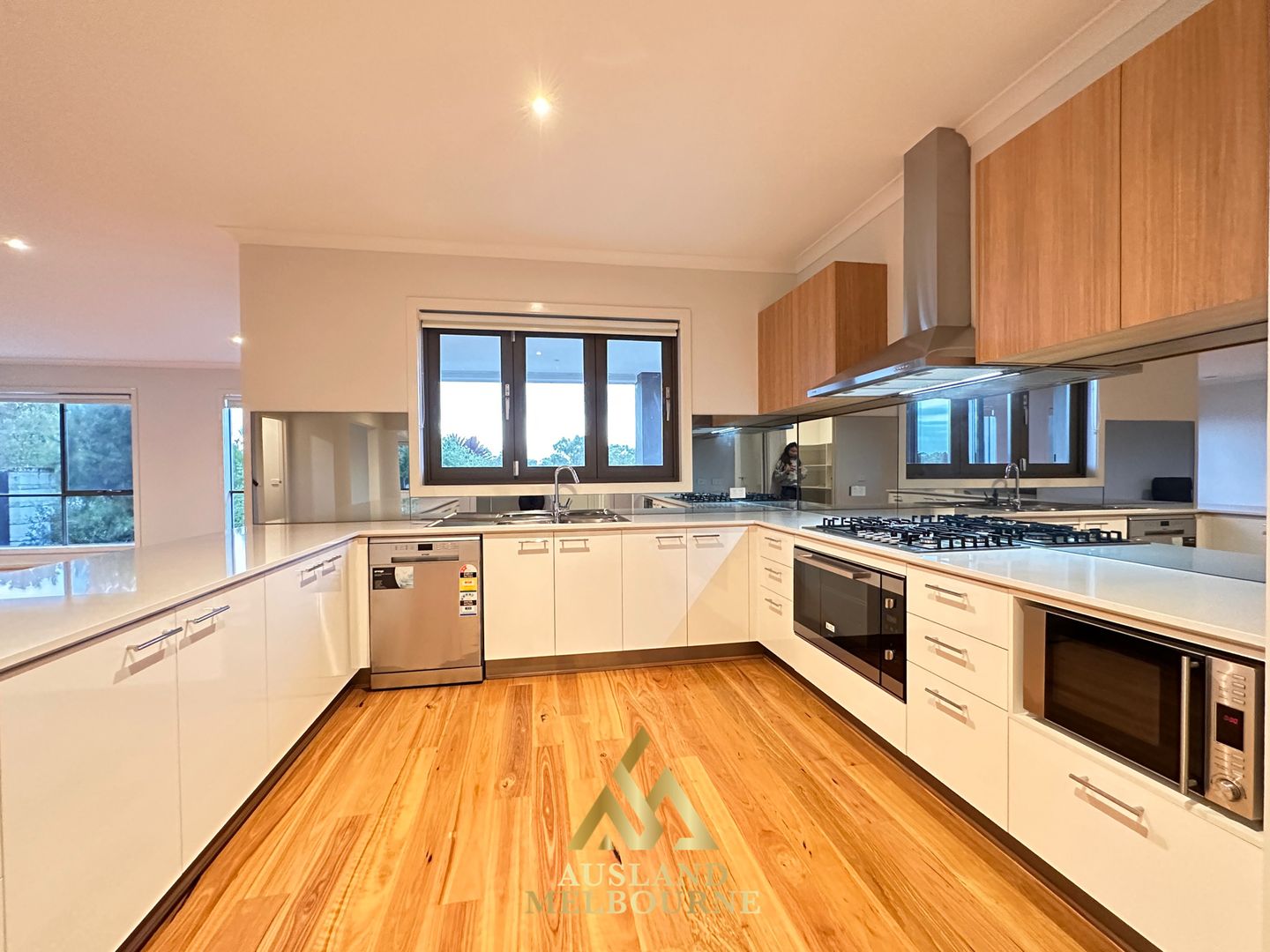 44 Waterside Circuit, Sandhurst VIC 3977 House For Rent 950 Domain