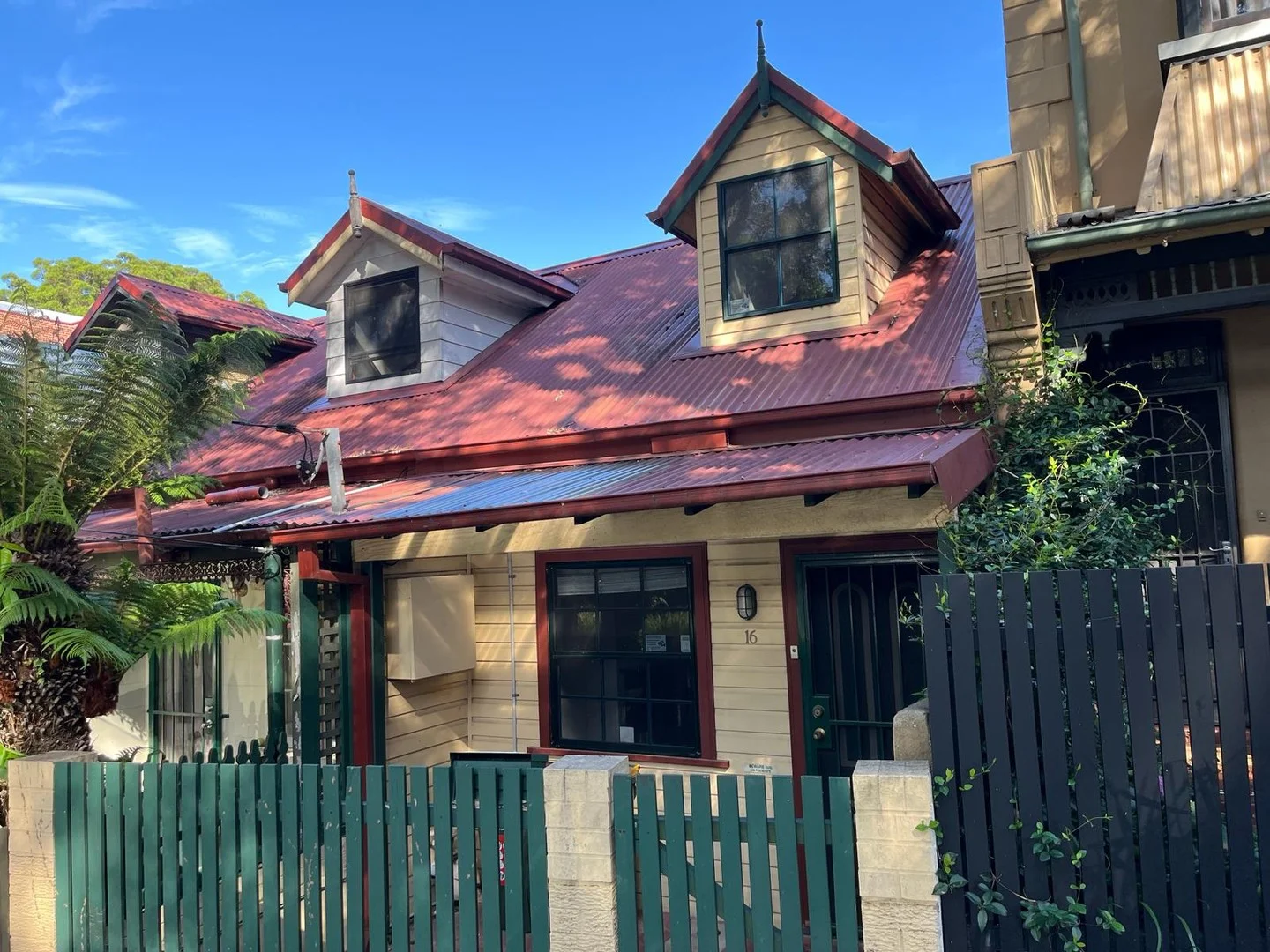 16 Young Street, Redfern NSW 2016