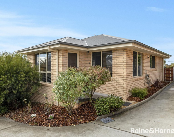 8/3 Russell Road, Claremont TAS 7011