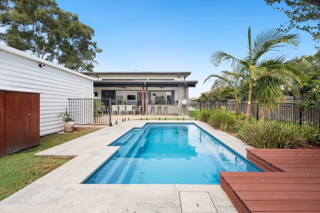 105 Urangan Street, Torquay QLD 4655, Image 2